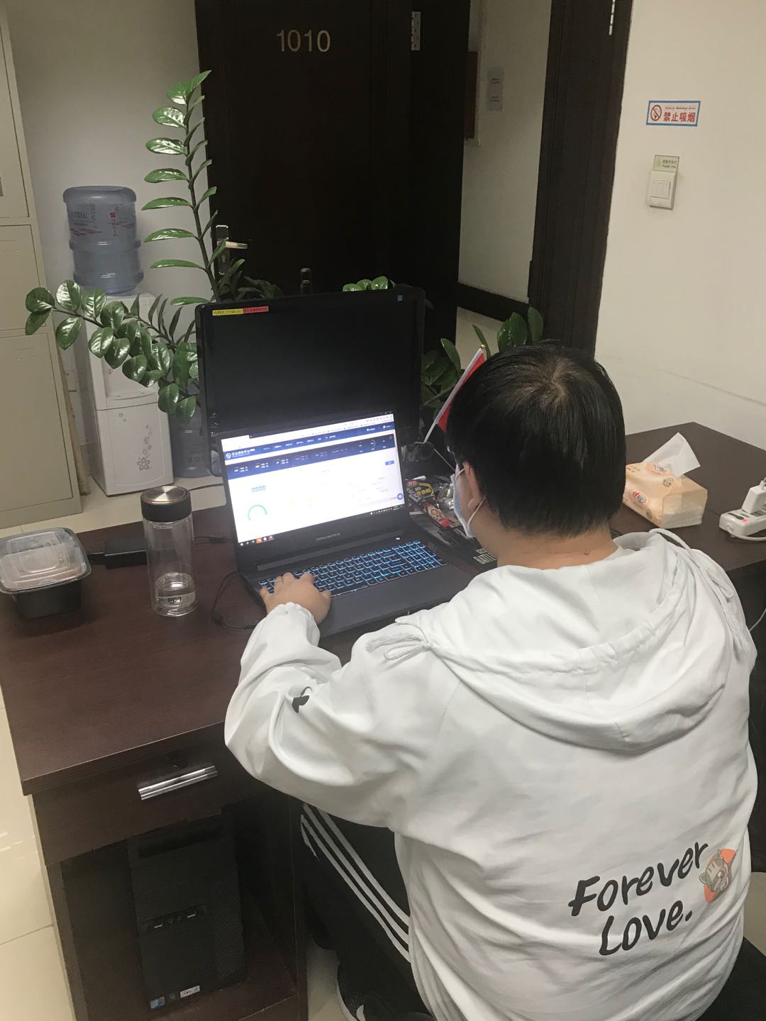 圖片關(guān)鍵詞